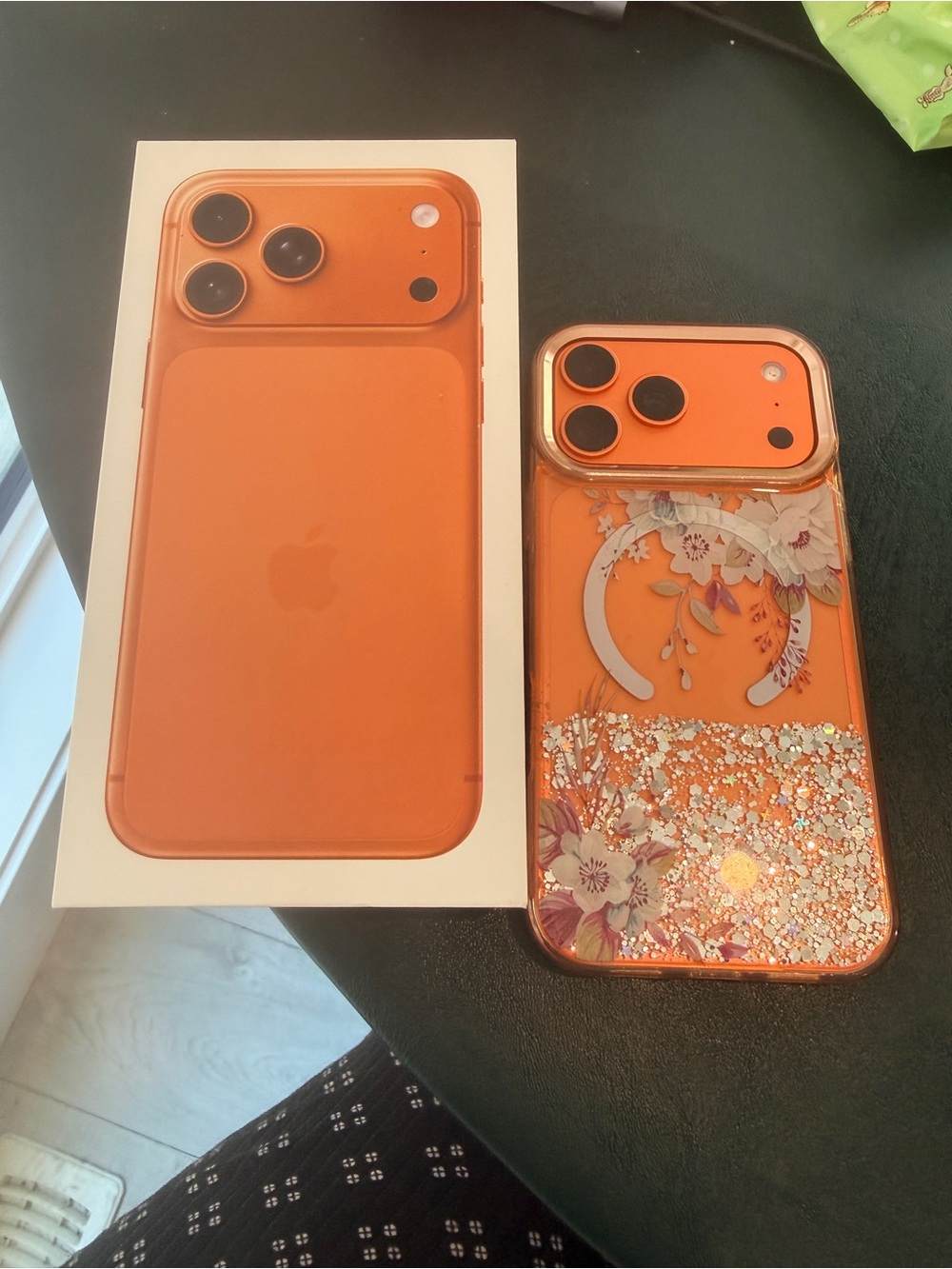 iPhone 17 Pro Max – Orange – 512GB (Unlocked) – Excellent Condition